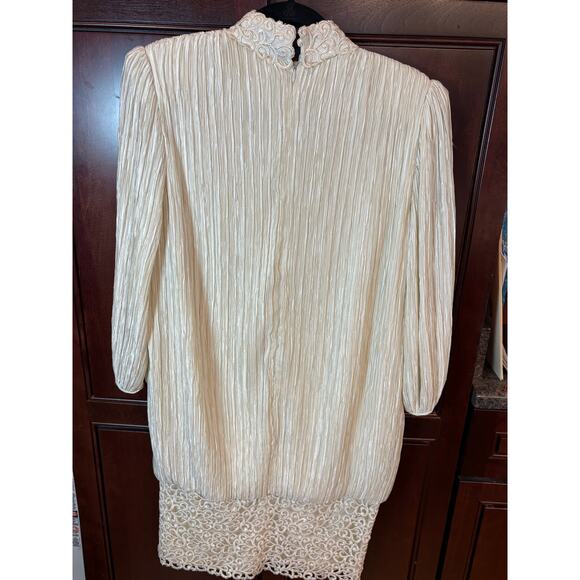 Vintage Pierre Labiche Cream Pleated Dress with Lace Detail Size 10 - Picture 2 of 15